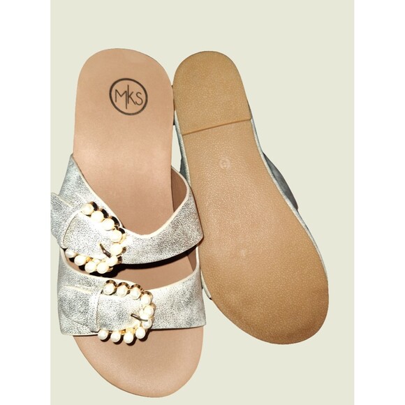 Women's Pale Gold Wedge Sandals with Pearl Trim - size 9 - Picture 2 of 4